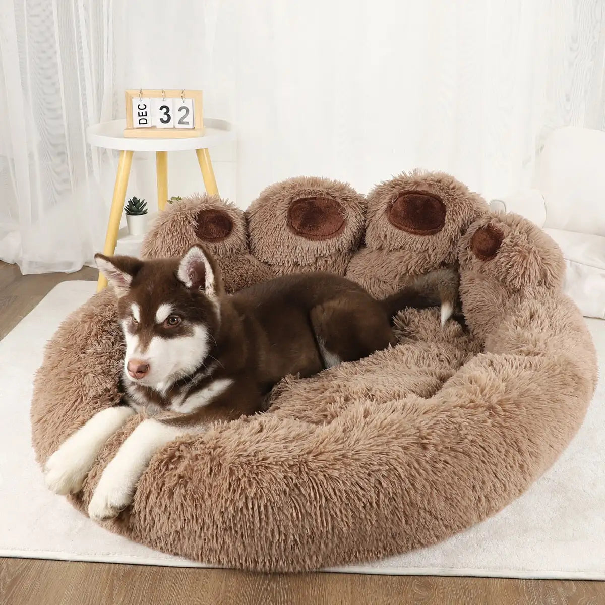CozyPaws - Cozy and Comfy Paw Dog Bed
